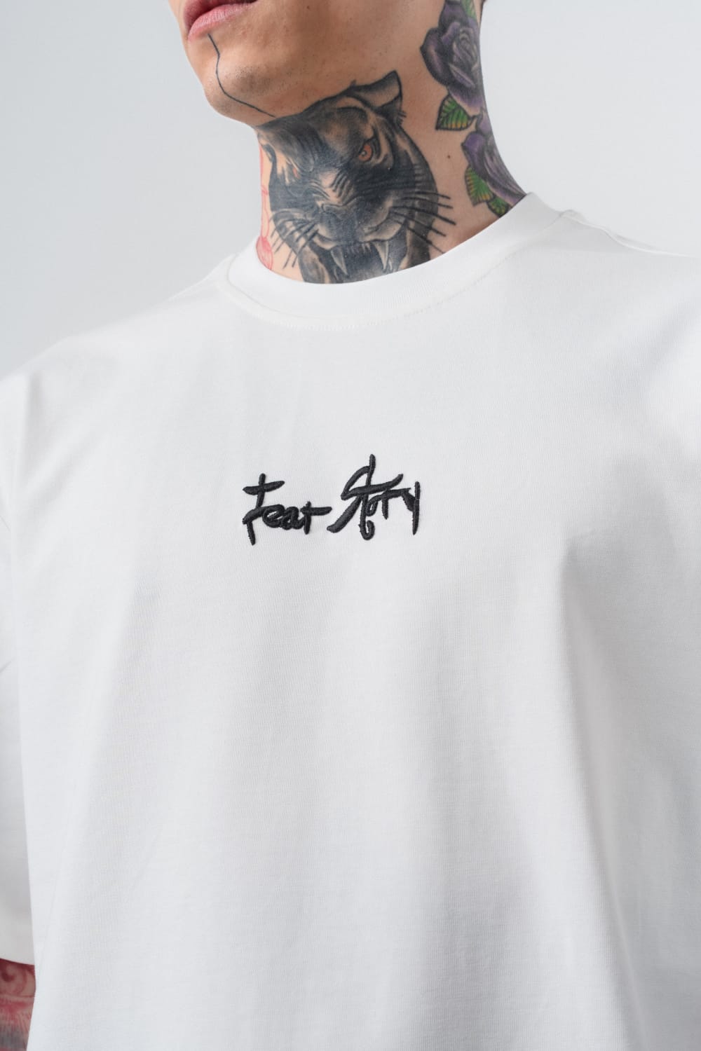 T - SHIRT HALLSTARZ - FEAR STORY BLANC - Sakré Sun